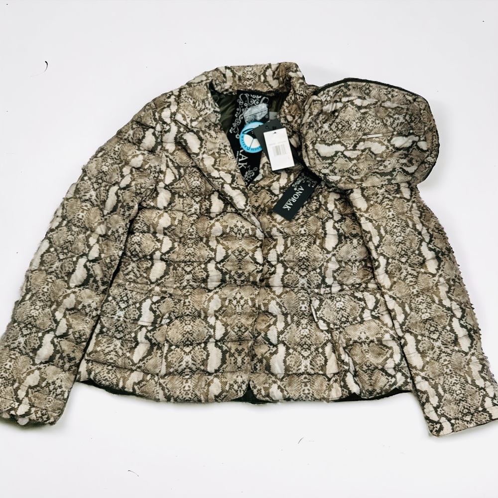 My Anorak duck down snake print puffer jacket women’s size large w carry bag NWT